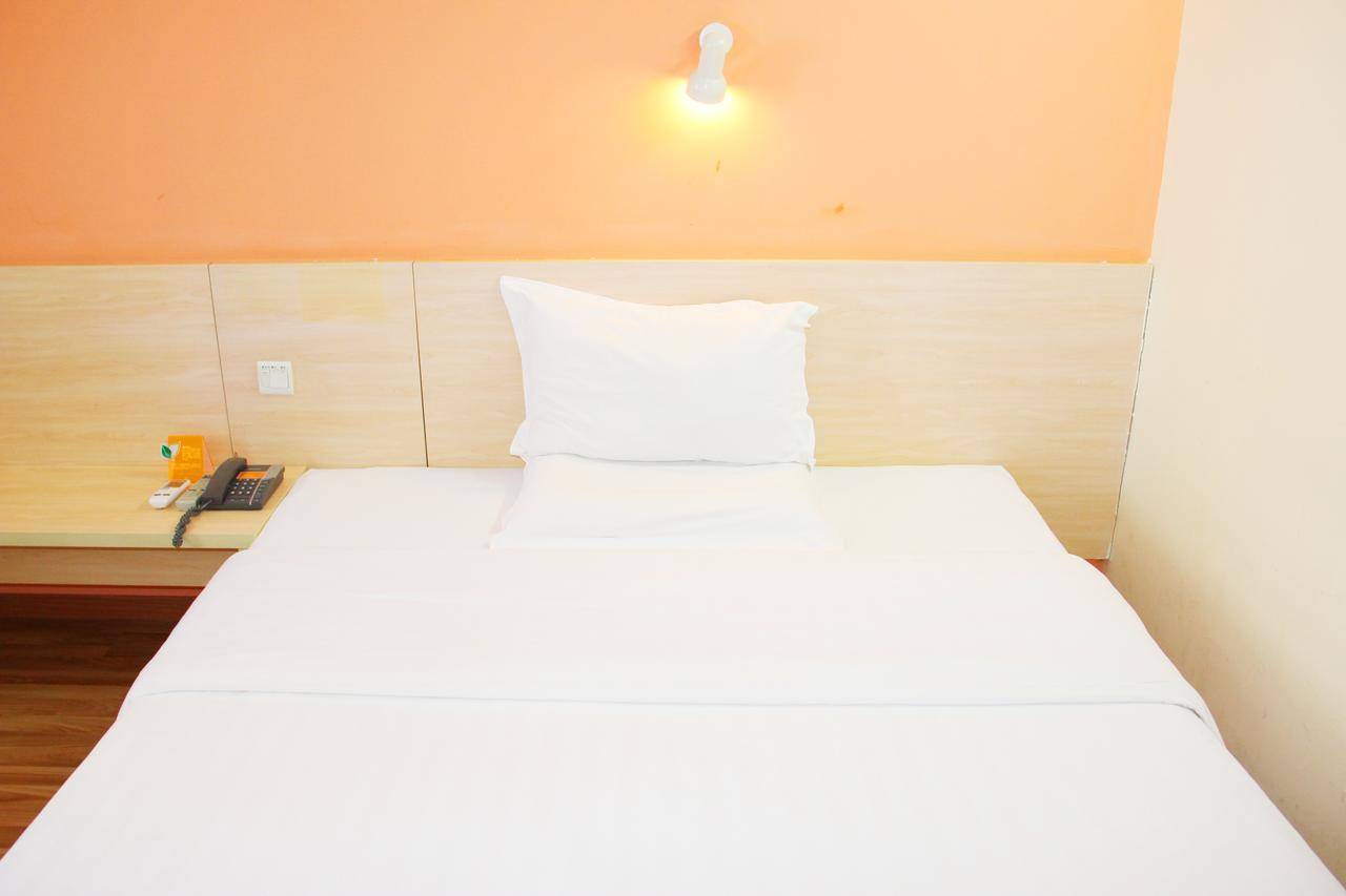 7Days Inn Beijing Yanqing Walmart Eksteriør billede
